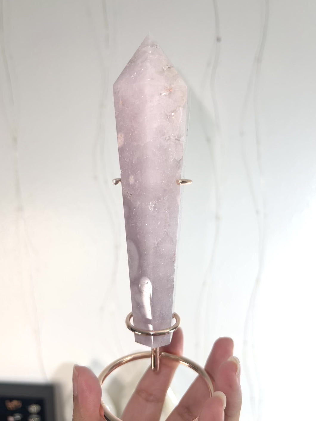 Amethyst wand w/ stand 28e